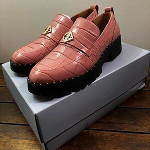 Antonio Melani English Rose Loafers 💗